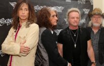 "Aerosmith"