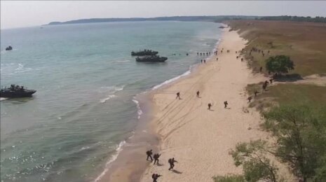 Sent. McCain on strengthening the Baltic states’ defence with heavy weaponry
