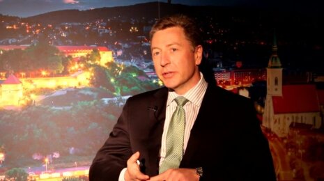 Kurt Volker: “Putin succeeded in convincing the Western Countries that is not worth trying to save Ukraine“