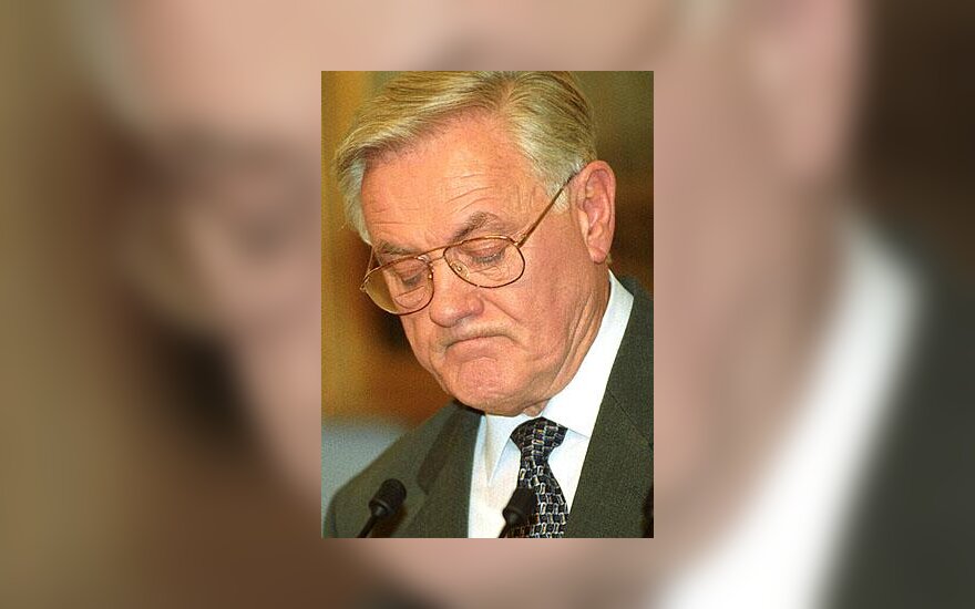 Valdas Adamkus