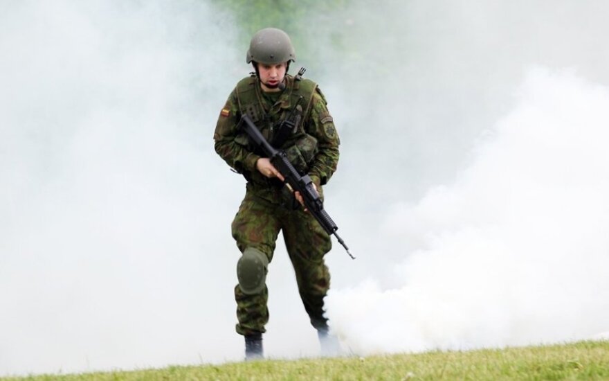 Generolas: būtina stiprinti kariuomenės rezervą
