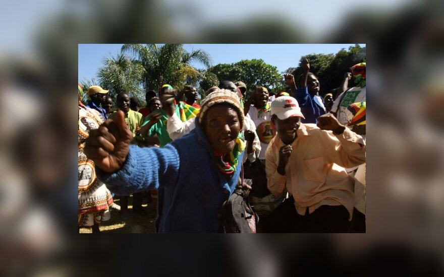 TVF nedavė pinigų Zimbabvei