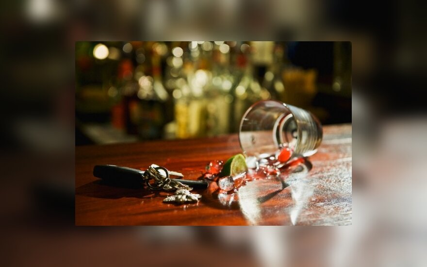 Prie vairo sėdėjusio pasieniečio kraujyje – 3,96 prom. alkoholio