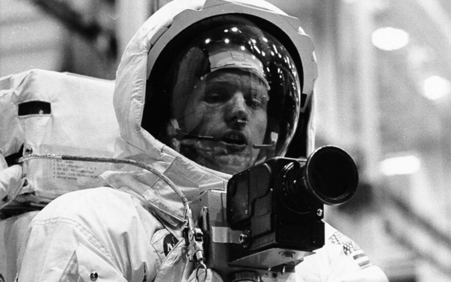 Умер первый человек на Луне, астронавт Нил Армстронг