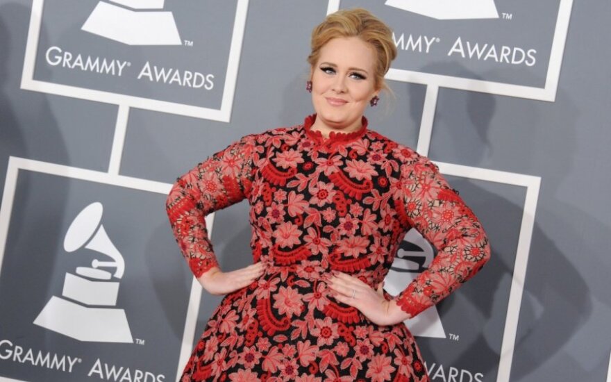 Adele za młoda na autobiografię