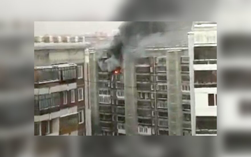 В многоэтажке Томска - сильный взрыв газа и пожар