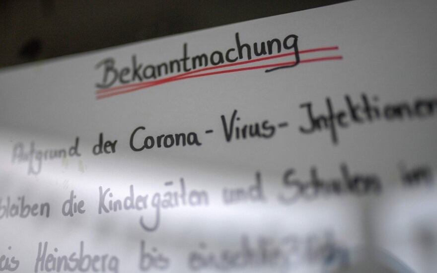 Германия может ввести запрет на выход людей из дома из-за распространения коронавируса