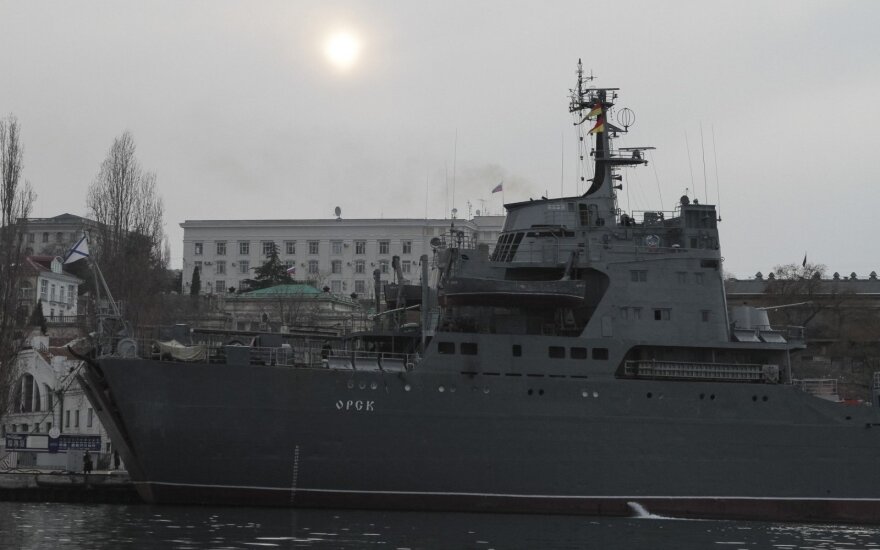 СМИ: в Средиземном море замечен российский корабль с военной техникой