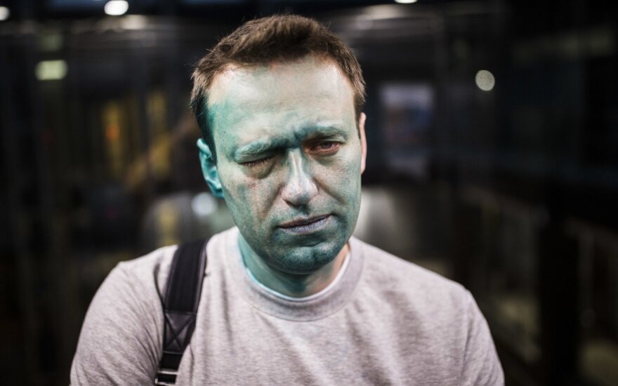 SERB: у полиции нет претензий к активистам в связи с нападением на Навального