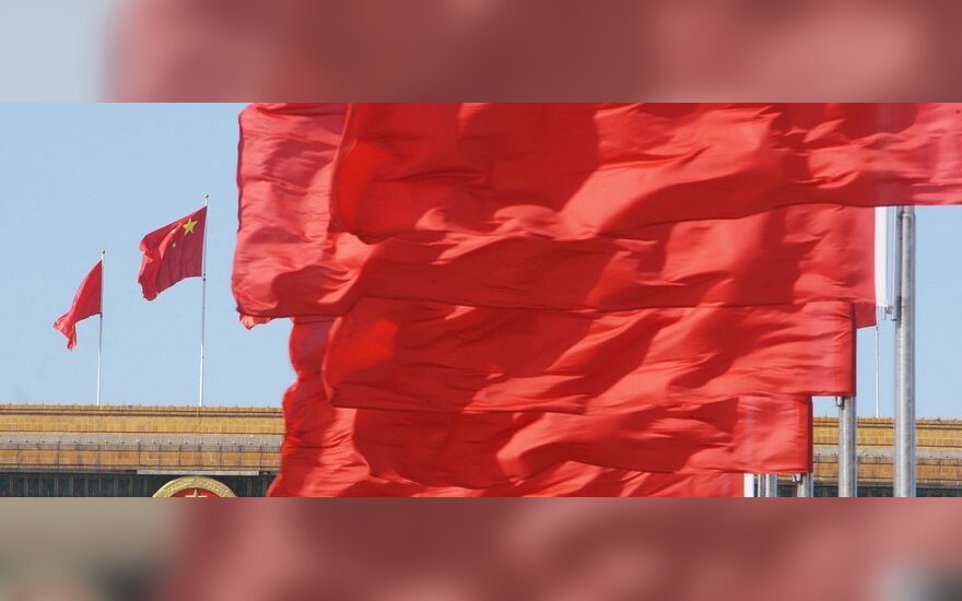 Компартия Китая решила избавиться от пафоса и излишеств