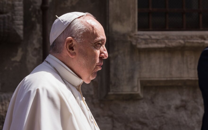 Папа римский Франциск обеспокоен событиями в Беларуси