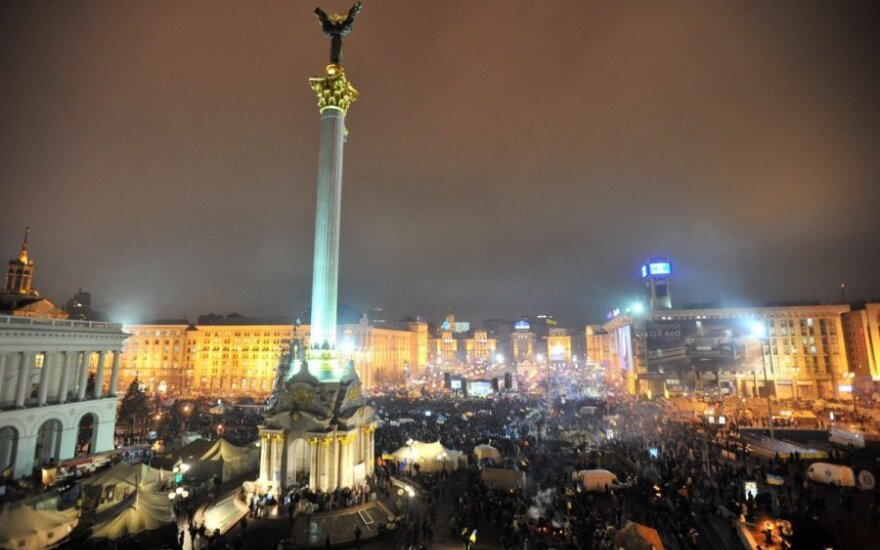 На Евромайдане создано народное объединение "Майдан"