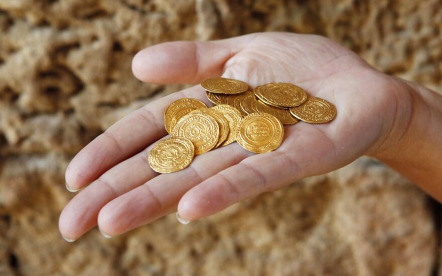 Izraelyje rastos senovinės auksinės monetos 