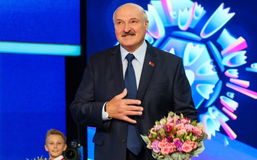 "Славянским базаром" по распаду СССР: Лукашенко открыл фестиваль в Витебске