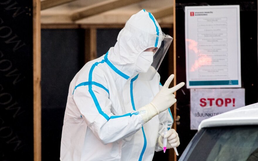 В Литве диагностировано 2104 новых случая коронавируса, скончались 17 человек