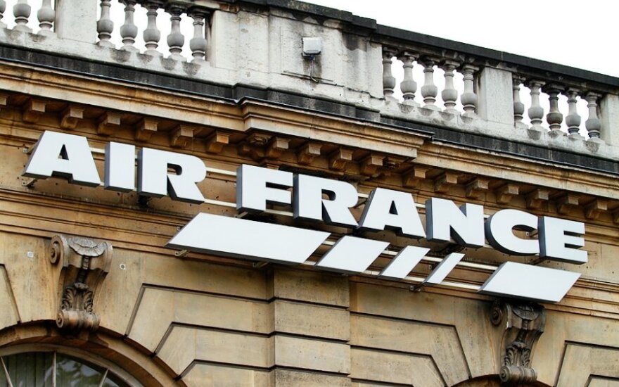 Убытки Air France-KLM составили миллиард долларов
