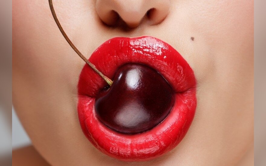 Чем опасен оральный секс для здоровья полости рта