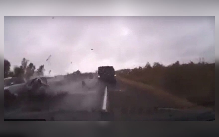 Появилось видео ДТП, в котором пострадал командующий ВДВ России