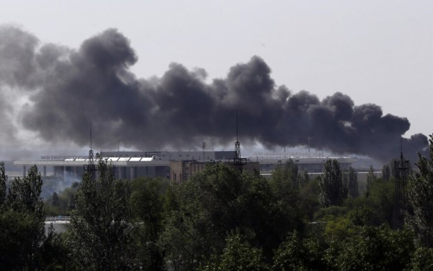 СМИ: аэропорт Донецка штурмует спецназ ГРУ России