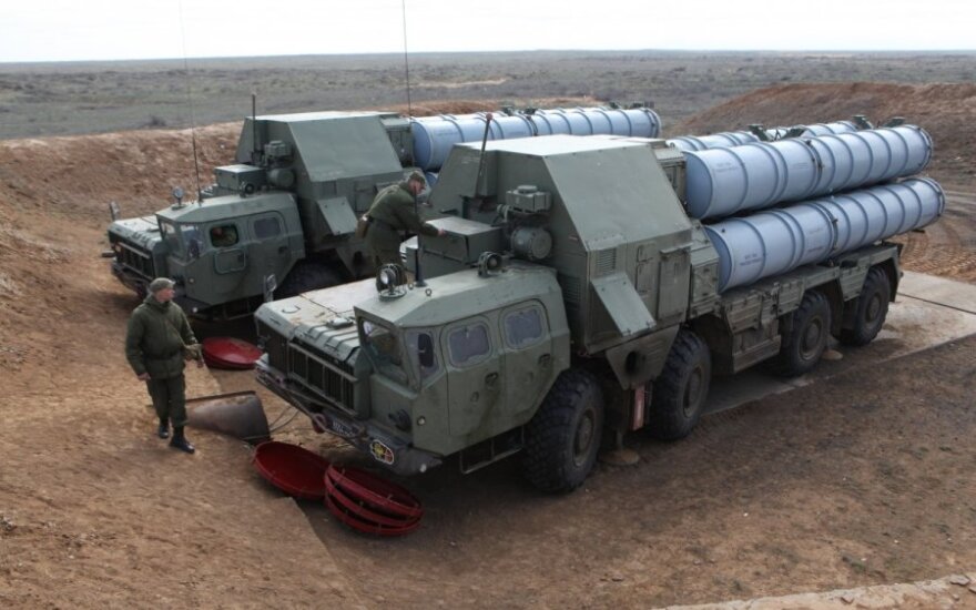 Россия поставит Сирии зенитно-ракетные комплексы С-300