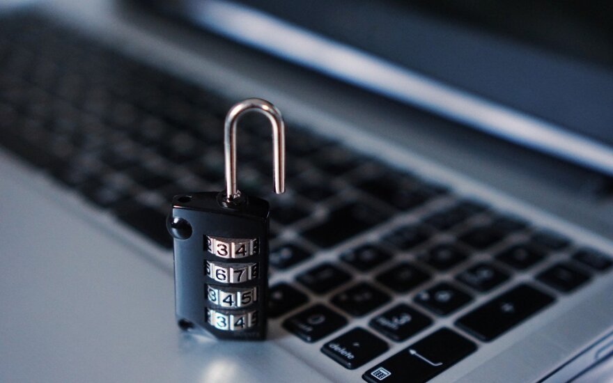 slaptažodis, internetas, saugumas