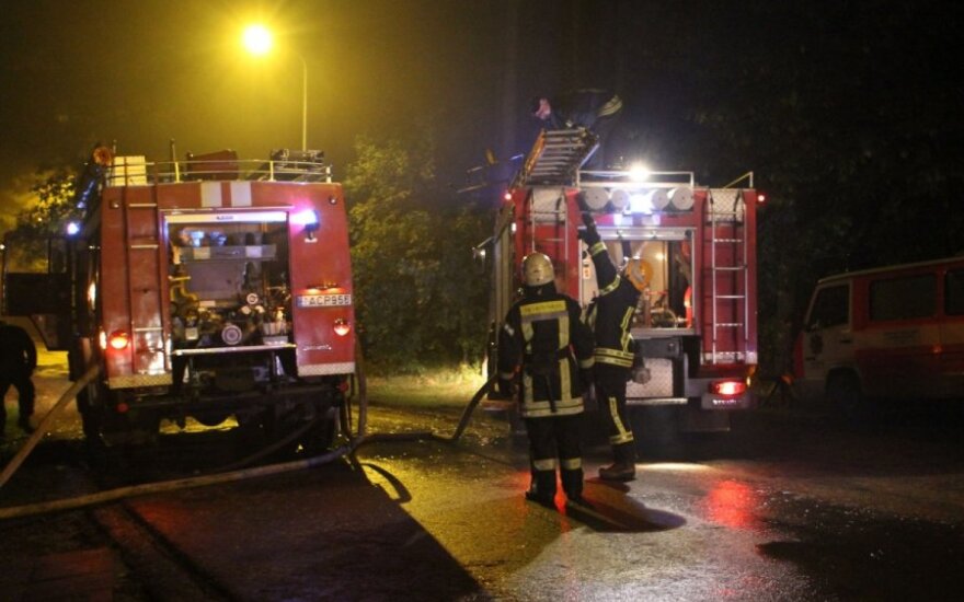 В Рокишкском районе в пожаре погибли три человека