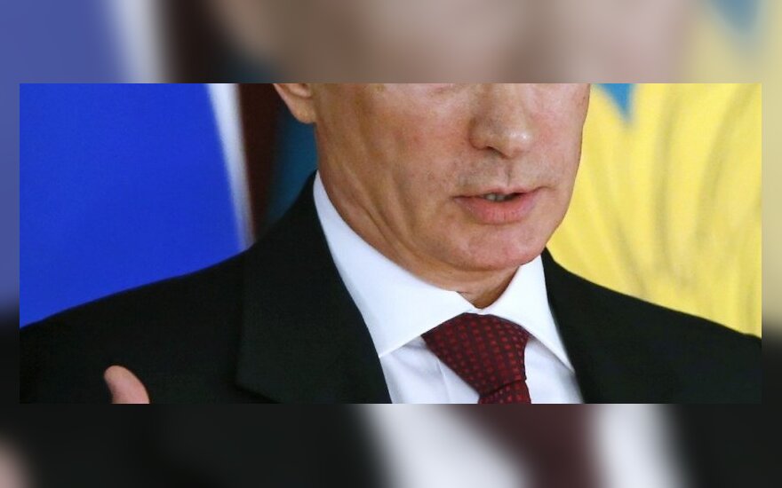ЕС ввел новые персональные санкции против окружения Путина