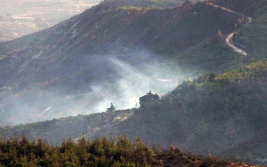 Turkijos naikintuvai numušė Sirijos sraigtasparnį