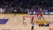 Priblokš ir skeptikus: įspūdingiausi NBA sezono metimai su sirena