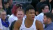 Giannis ir Milvokio „Bucks“ nušlavė Portlando „Trail Blazers“ šokiruojančiu 43 taškų skirtumu