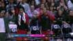 „Heat“ aukštaūgis Adebayo ataką pradėjo bloku, o užbaigė gražiu dėjimu
