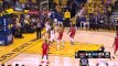 Kai klaida tampa galimybe: Iguodala netaiklų savo metimą pataisė galingu dėjimu