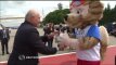 Александр Лукашенко и волк Забивака сыграли в футбол в Москве