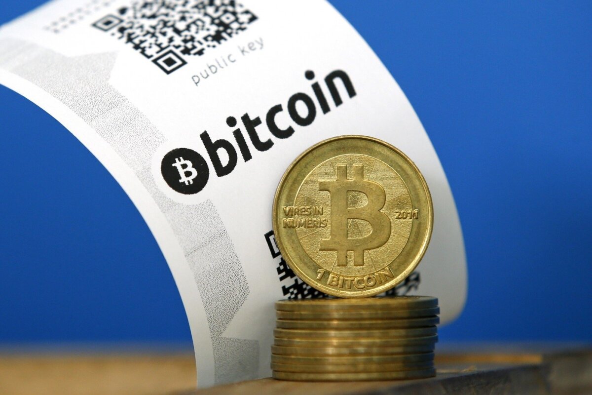 kokia kaina prasidėjo bitkoinas yra bitcoin investicija
