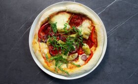 Pica su dešra ir artišokais – įsileiskite į namus itališko skonio
