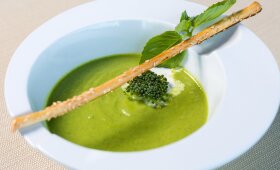 Daržovių sriuba su šonine – visi bus sužavėti