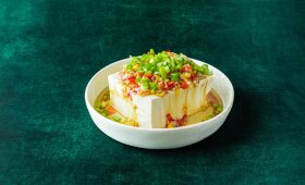 Tofu sūris su imbieriniu padažu – valgysite jau po 5 minučių