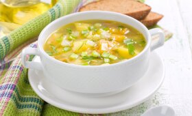 Šviežių kopūstų sriuba – tiks ir lieknėjantiems