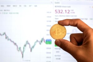 coinbase pro palaikomos monetos ar vyriausybė gali uždaryti bitcoin