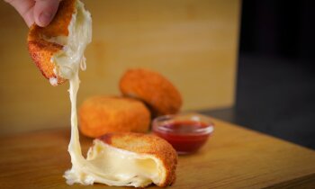 Keptas kamambero sūris – vertas visų kalorijų