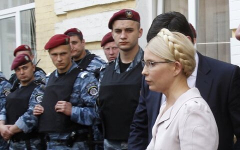 тимошенко о героизме. юлия тимошенко в 90-е. юля украина тимошенко. песня о героизме. юлия тимошенко.