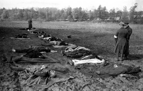 Nemirkiemio (Nemersdorf, dab. Majakovskojė) skerdynės – tik viena iš daugybės baisių sovietų piktadarybių. 1944 m. spalio 21 d. čia žvėriškai susidorota su civiliais gyventojais, įskaitant moteris ir vaikus.