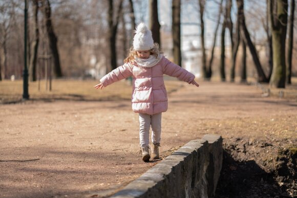 Children in the fall