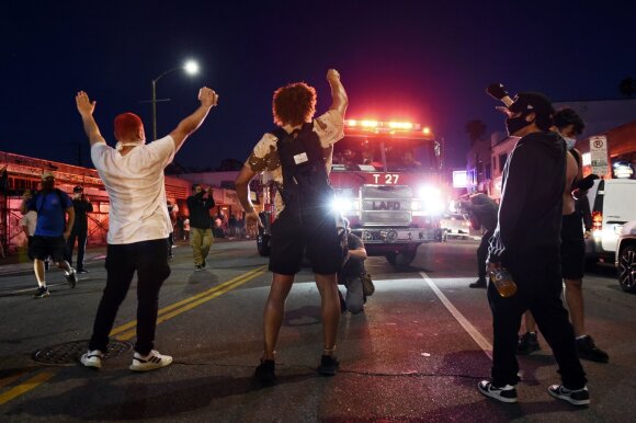 Protests against the police continue in the United States.