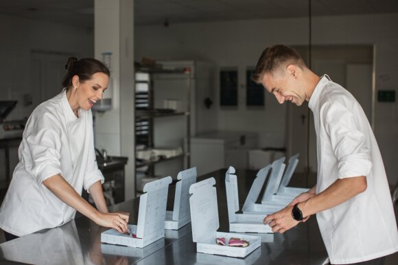 Desserts by Agnė and Raimondas Zabielai (photo by Kemel Photography)