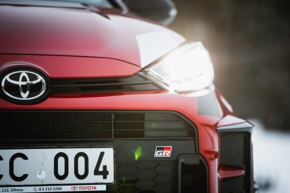 Naujo „Toyota GR Yaris“ testas: automobilis, kurį reikia įsirašyti į svajonių sąrašą