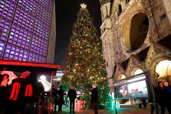 Weihnachtsbaum am Breitscheidplatz, Berlin