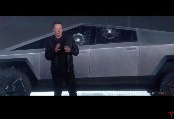 "Tesla Cybertruck" pristatymas