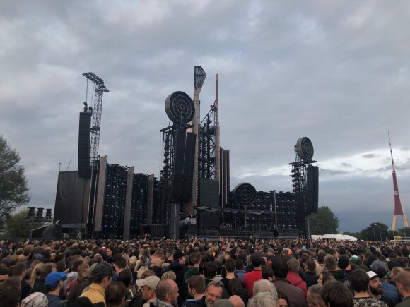 Kaip „Rammstein“ Rygą liepsnose skandino: 40 tūkstančių klausytojų stebėjo įspūdingą šou