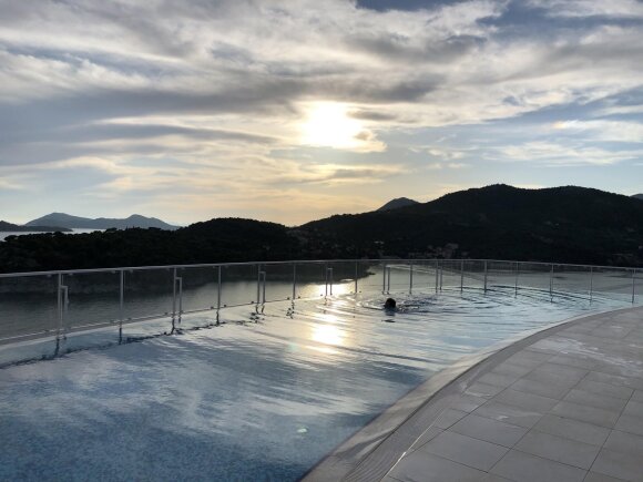 Hotel with rooftop pool